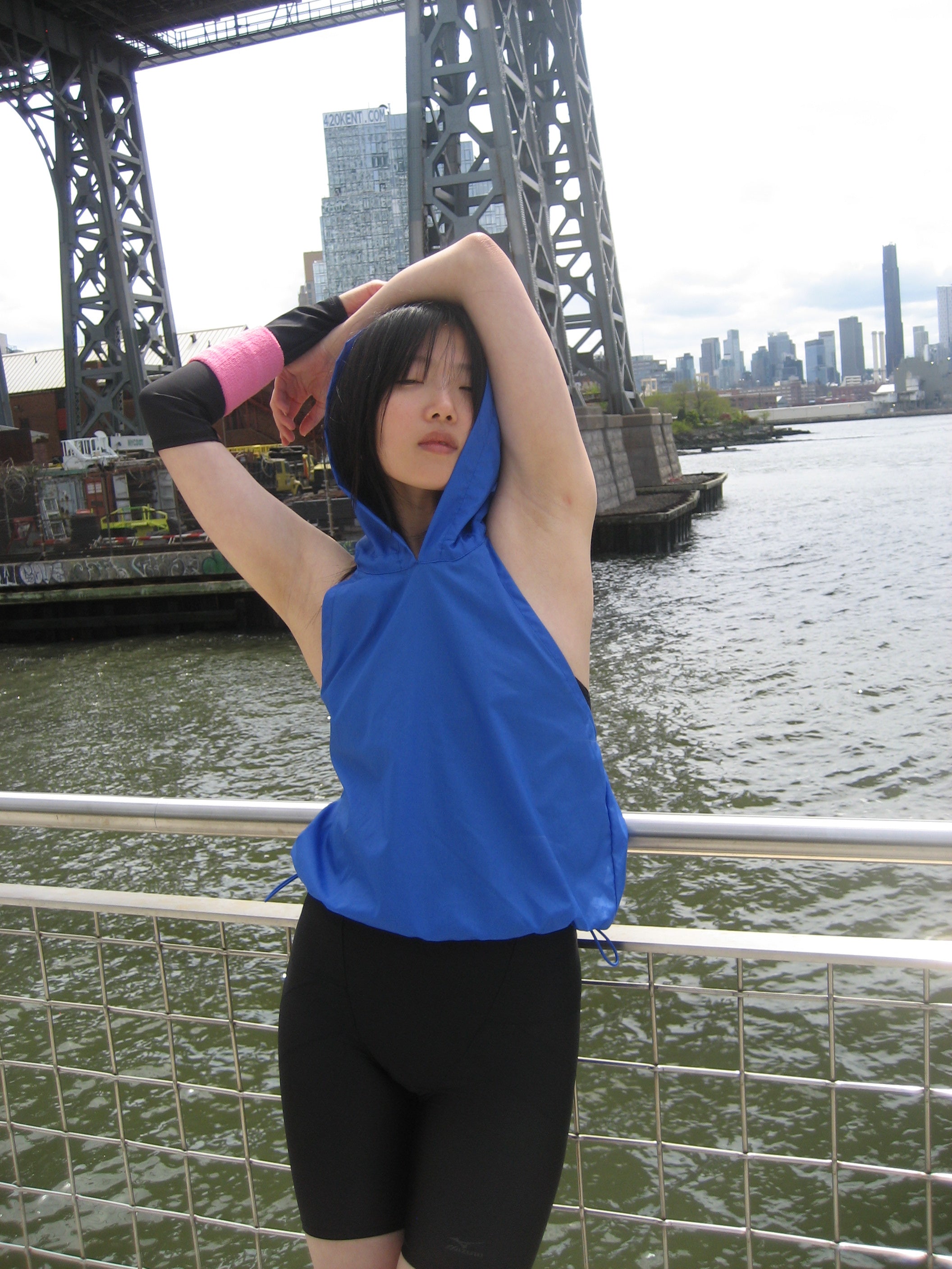 BLUE BIBI TOP - GUMI